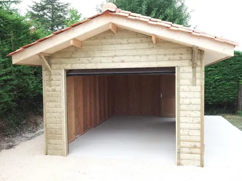 Garage ossature bardé, façade pignon, tuiles