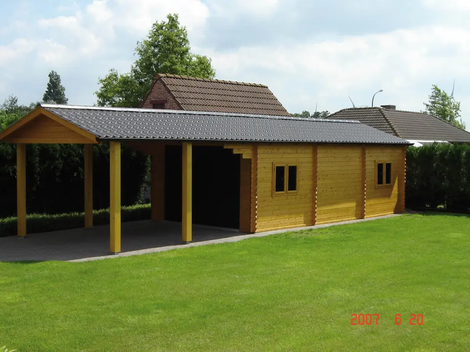 Garage double + carport latéral